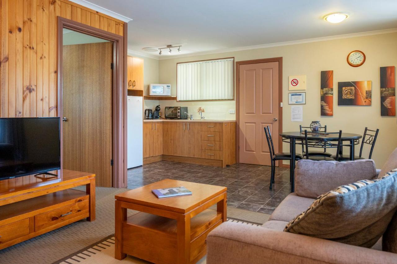 Ficifolia Lodge Parndana Екстериор снимка