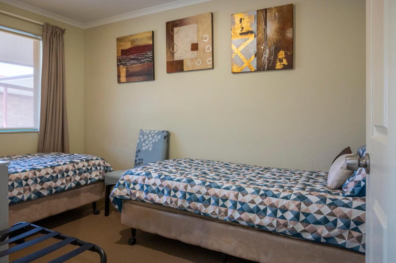 Ficifolia Lodge Parndana Екстериор снимка