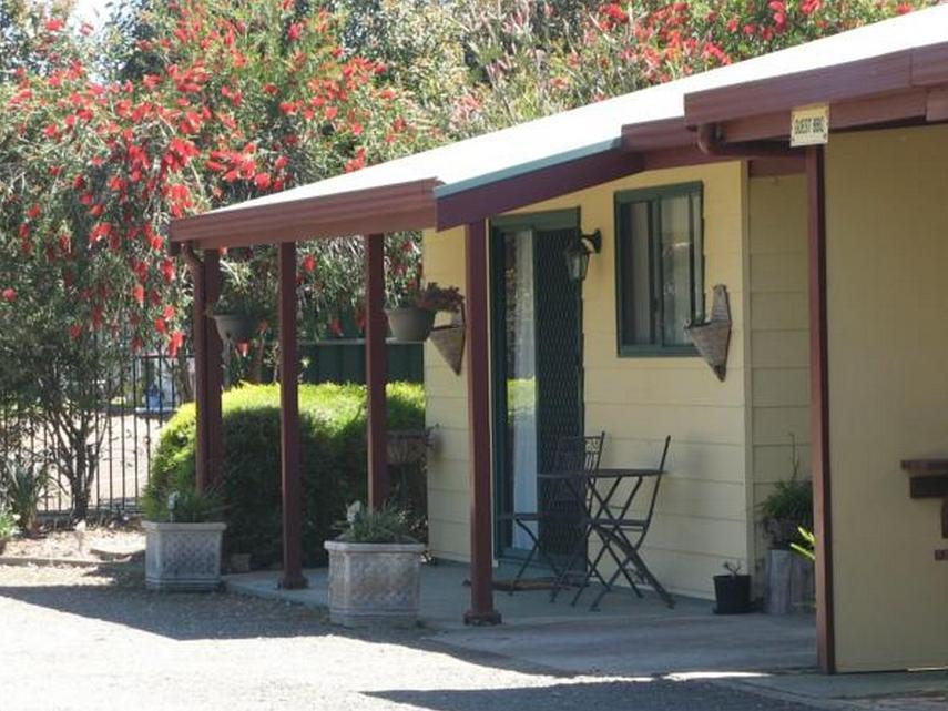 Ficifolia Lodge Parndana Екстериор снимка