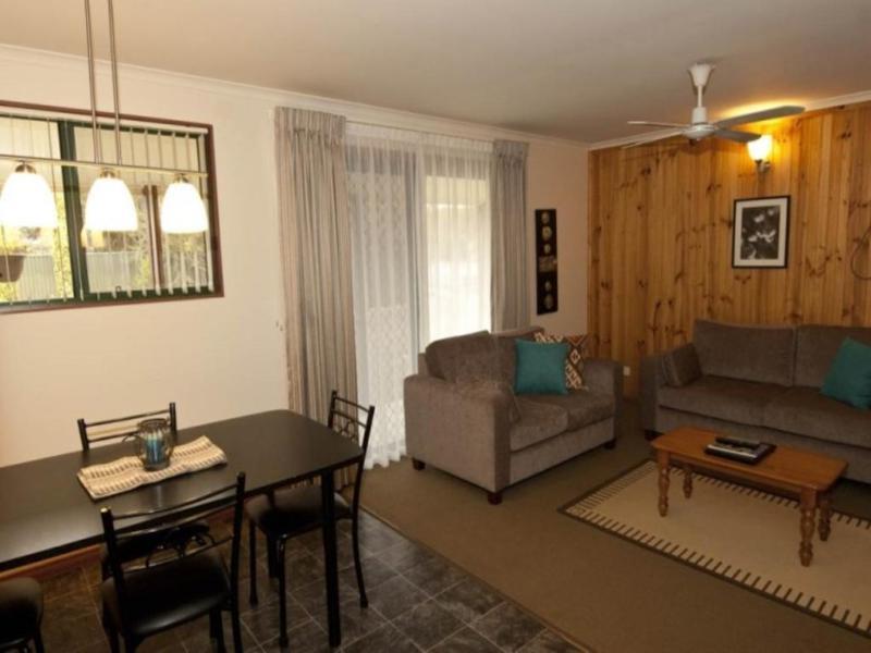Ficifolia Lodge Parndana Екстериор снимка