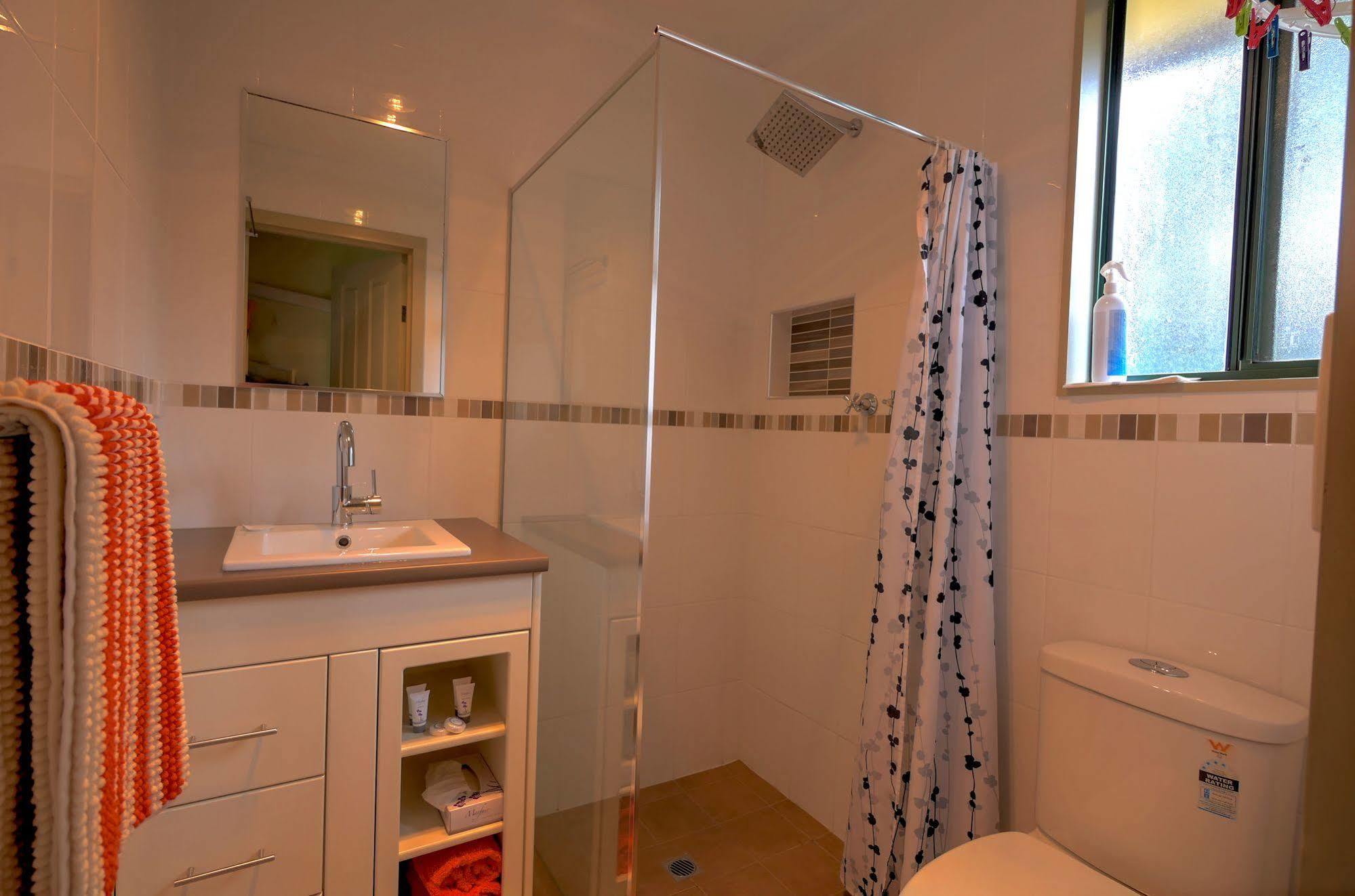 Ficifolia Lodge Parndana Екстериор снимка